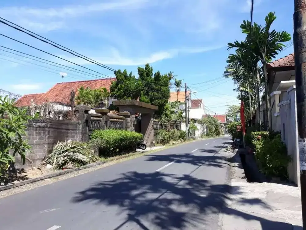 Villa di renon 880m2 halaman luas denpasar selatan - Image 3 of 10