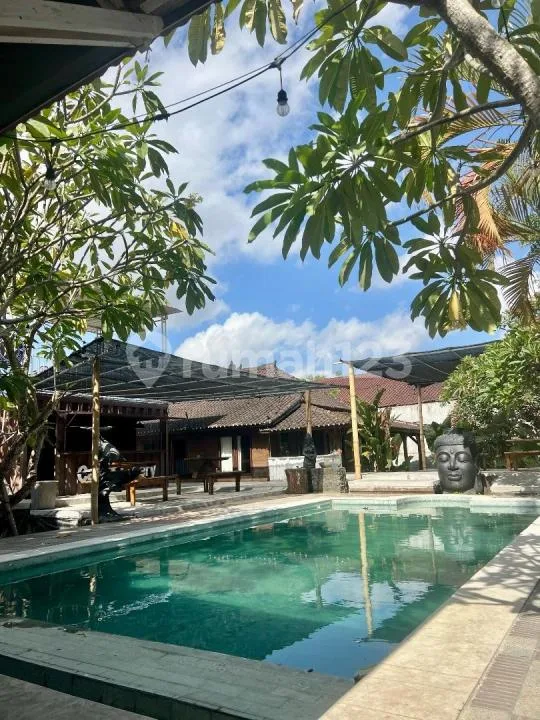 Disewakan Guest House 14 Rooms Padonan Canggu - Image 1 of 4