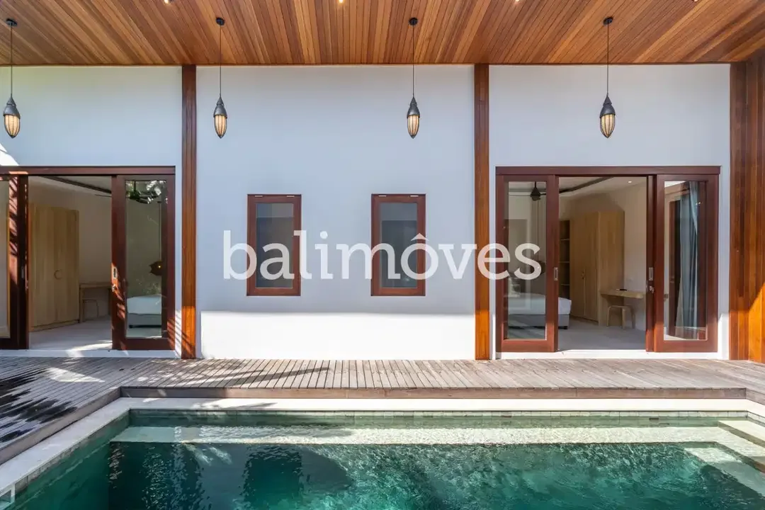 Villa Mewah Baru dengan 4 Kamar Tidur di Pantai Sanur - Image 3 of 10