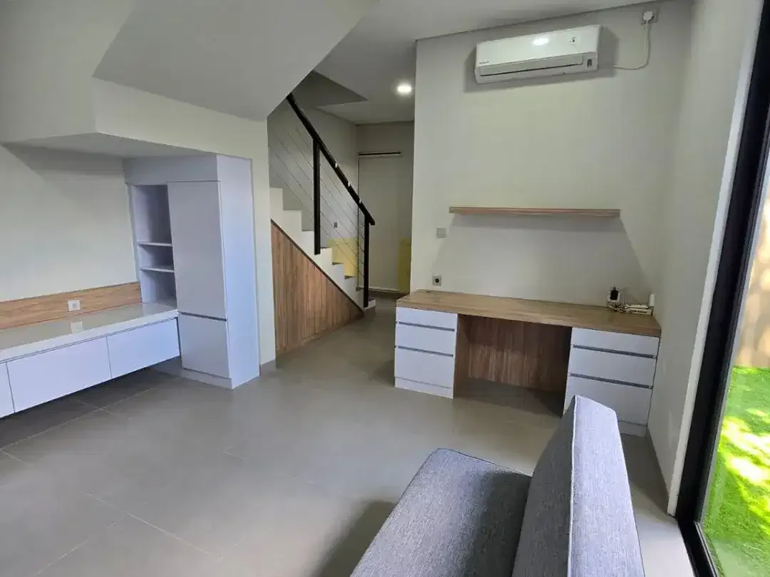 RUMAH 2 LANTAI FULLY FURNISHED DI JIMBARAN - Image 6 of 10