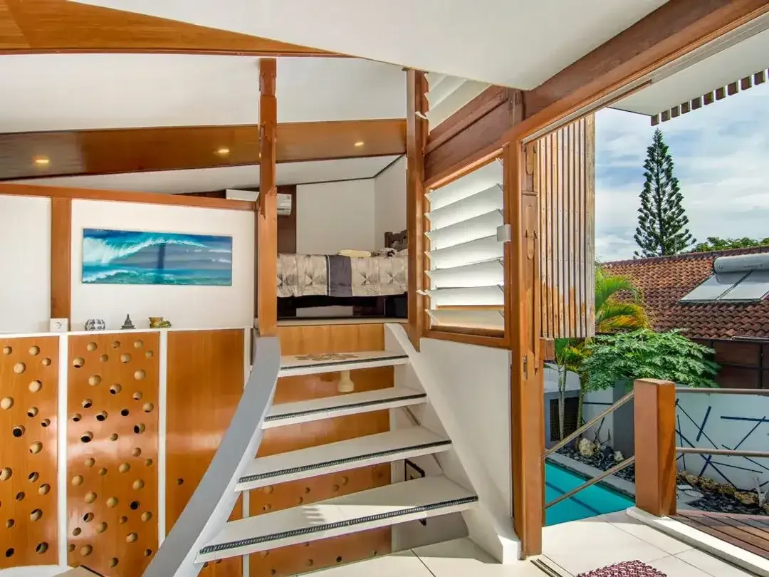 UNIQUE SPACIOUS 2 STOREY VILLA IN NUSA DUA - Image 4 of 10
