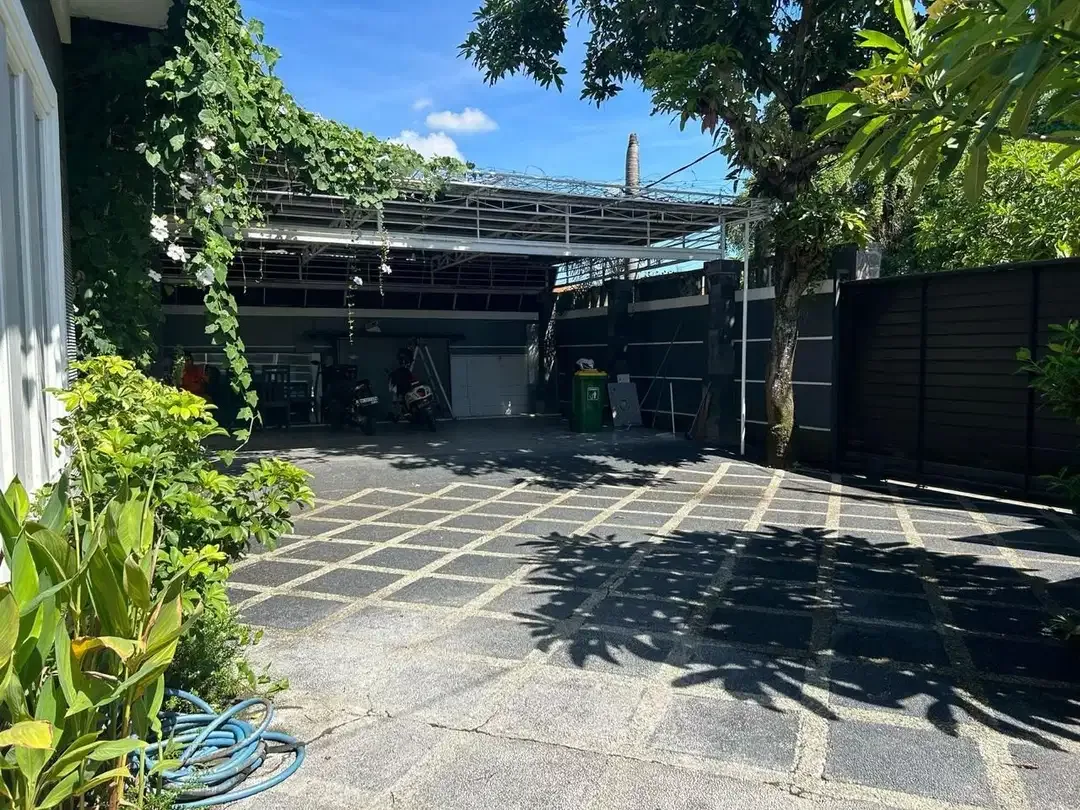 Rumah Mewah Di Buluh Indah Gatsu Barat Dkt Mahendradatta Cargo Ubung - Image 4 of 10