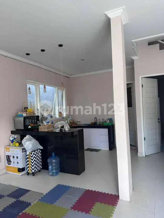 Rumah 2 Lantai Full Furnished Strategis di Jimbaran Siap Huni - Image 3 of 4