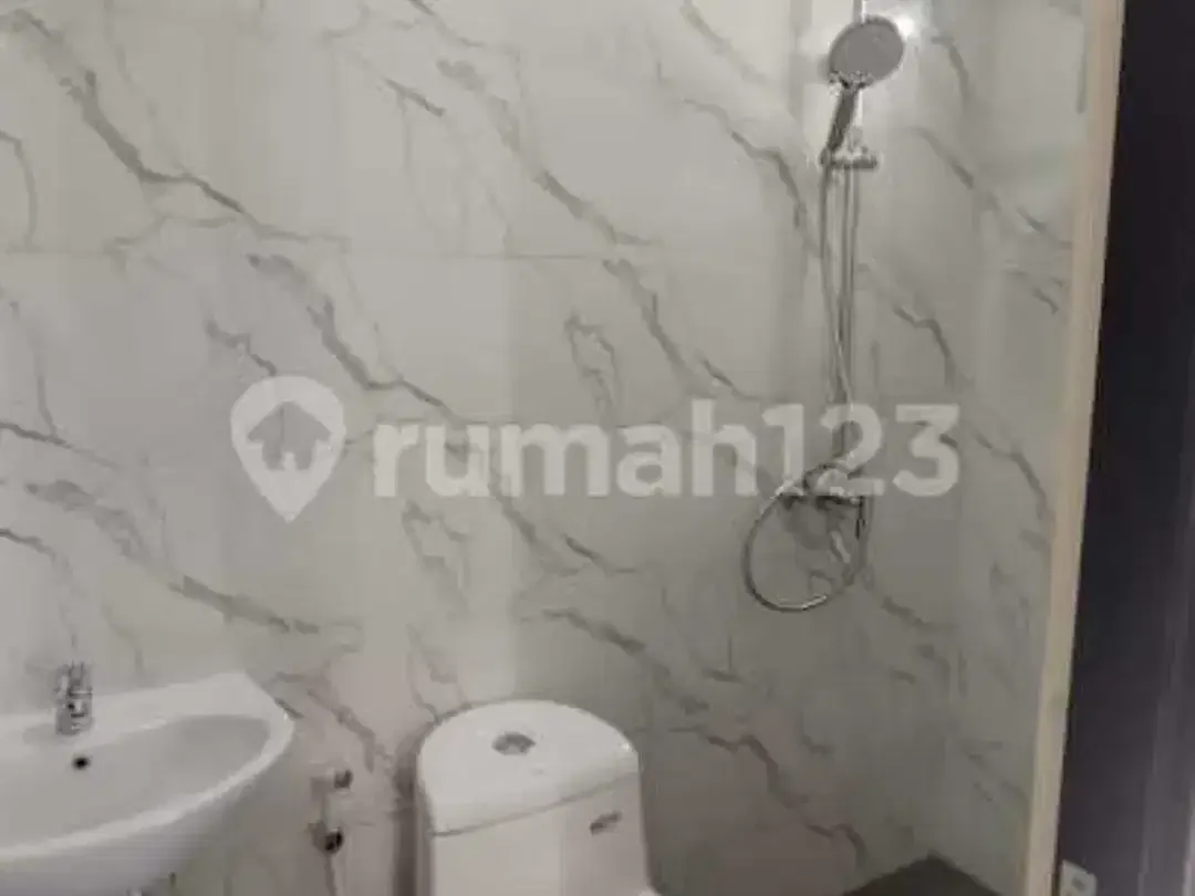 Dijual Rumah Baru Modern Tropis di Mumbul Indah - Image 2 of 10