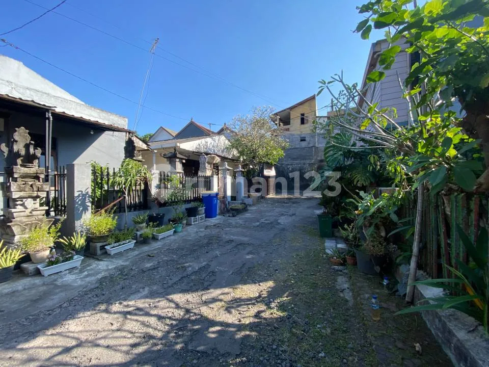 Rumah 1 Lantai Dekat Taman Rama School di Perumahan Taman Mahayu Cokroaminoto Denpasar Utara Area Strategis Nyaman One Gate System Harga Murah - Image 2 of 4