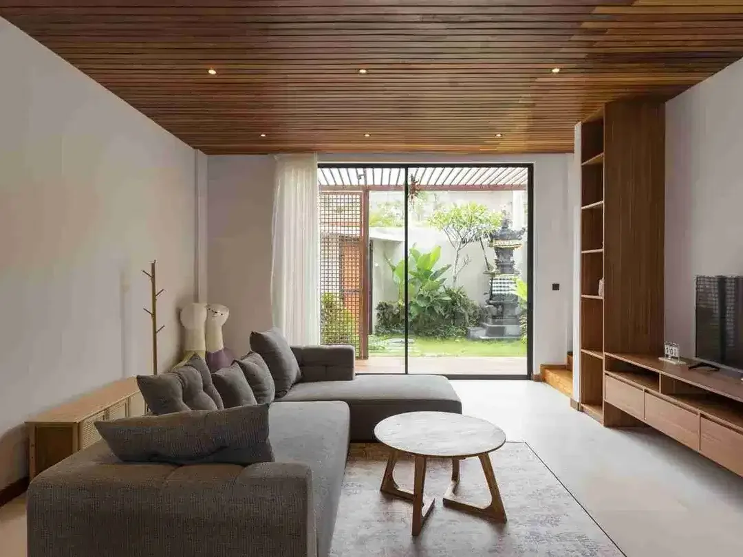 Villa strategis Tropis modern Tumbak Bayuh Pererenan Bali - Image 7 of 10