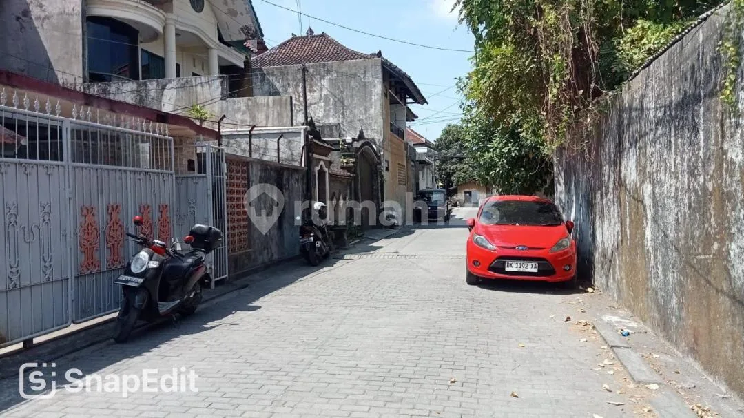 Rumah 2 Lantai 4Kt Strategis di Denpasar Selatan - Image 1 of 4
