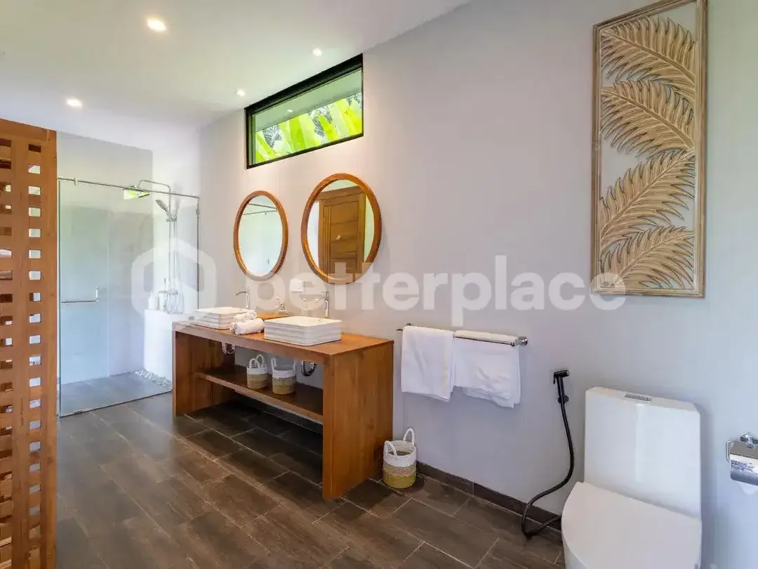 Spacious Leasehold Villa in Peaceful Tampaksiring, Ubud – Large Garden and Private Pool - Image 6 of 10