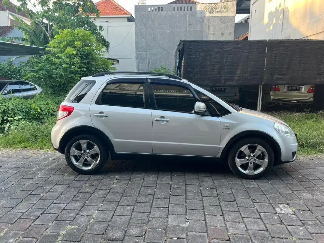 Suzuki SX4 2009 manual asli bali - Image 5 of 10