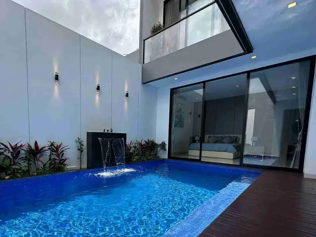 Jual Villa 2lt Furnished lokasi di Canggu Berawa area Investasi Strategis. hb - Image 2 of 10