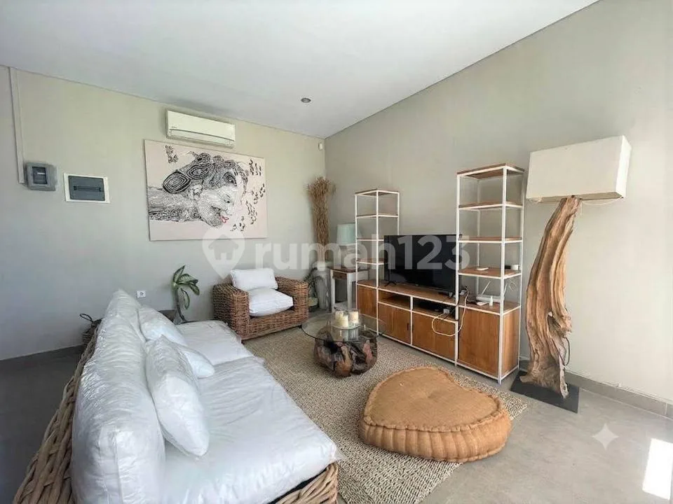 Charming & Spacious 3-Bedroom Villa In Umalas - Image 3 of 4