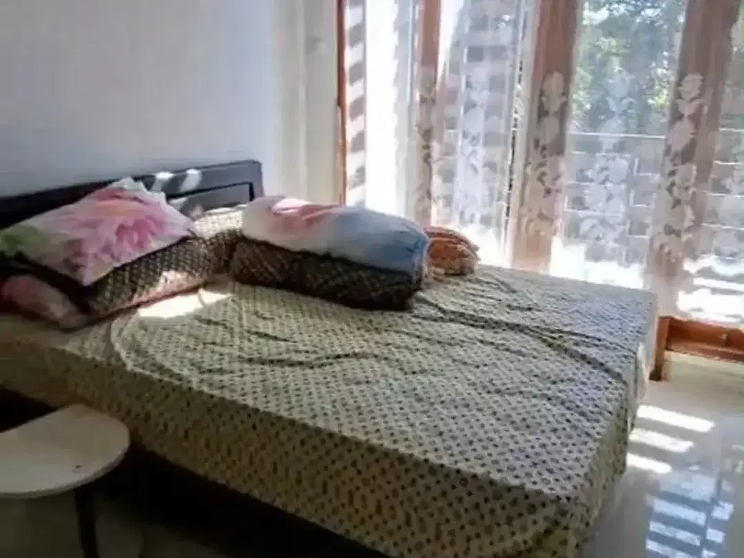 Rumah Hook 4/5BR Semi Furnished di Area Premium Renon - Image 4 of 8