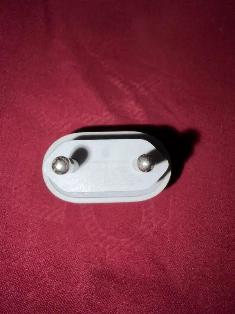 Dijual kepala charger iphone 12-16 only original ibox - Image 2 of 2