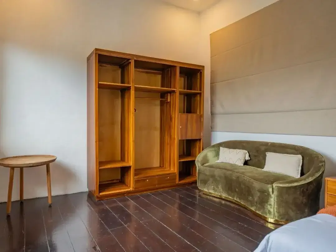 Di Sewakan Villa 3 Bedroom Modern Minimalist - Lokasi Jl. Kerobokan, Kerobokan, Bali - Image 5 of 10