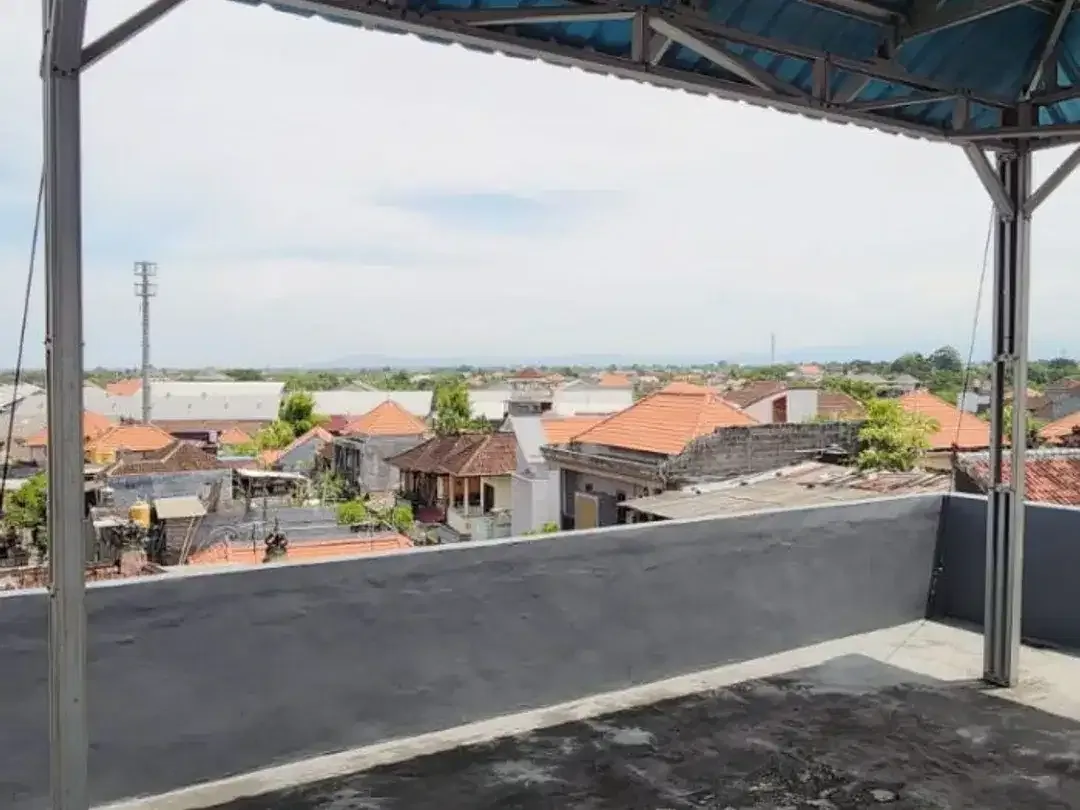 Hunian 3 Lantai dengan View Panorama – Nyaman & Berkelas - Image 4 of 10