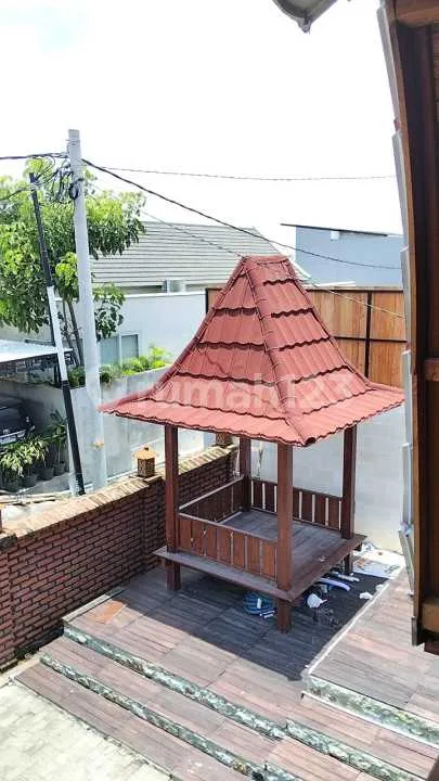 Disewakan Villa Joglo di Kedampang Kerobokan. LT 70M2. Harga 150 Juta Pertahun - Image 4 of 4
