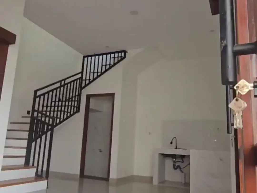 READY UNIT VILLA 3 BR KAWASAN BAGUS TENANG LOKASI NUSA DUA - Image 8 of 10