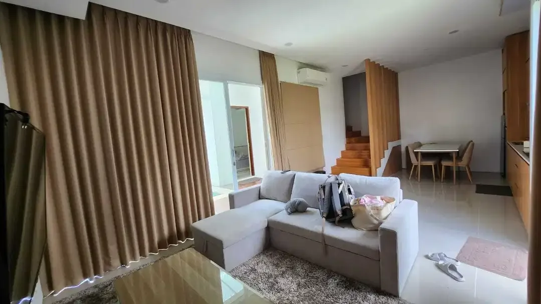 VILLA READY UNIT SANGAT BAGUS FURNISHED LOKASI DEKAT PANTAI UNGASAN - Image 2 of 10