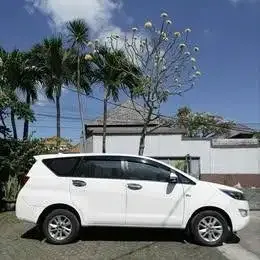 Toyota Kijang Innova 2.0 G MT Tahun 2017 - Image 1 of 9