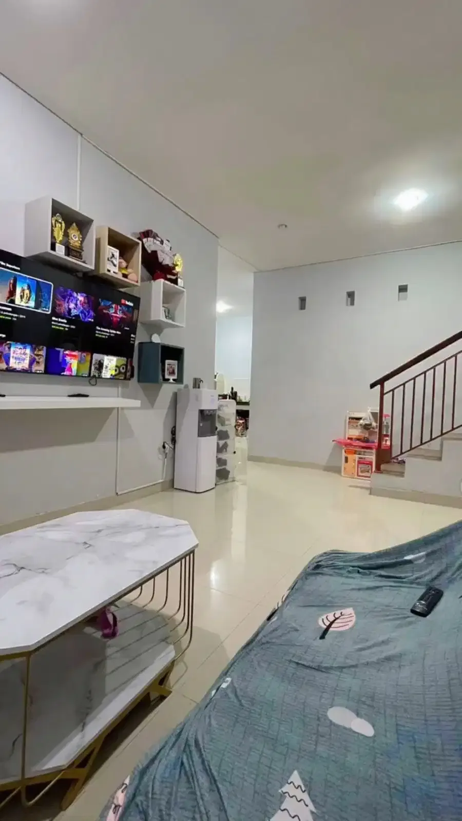 DIJUAL RUMAH LANTAI DUA DI JALAN AHMAD YANI DENPASAR UTARA - Image 3 of 6