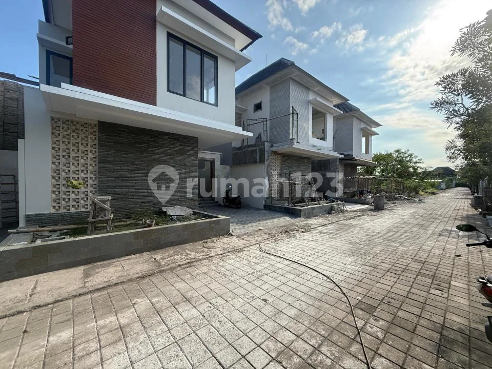 Rumah Minimalis di Imam Bonjol Denpasar 3 BR - Image 1 of 4