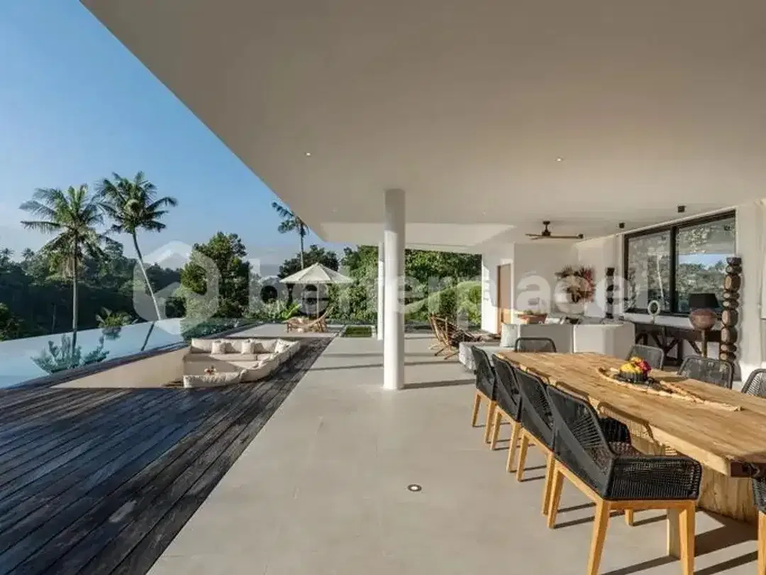 Curved Modernist Luxury Above Ubud's Jungle Canyon - Image 10 of 10