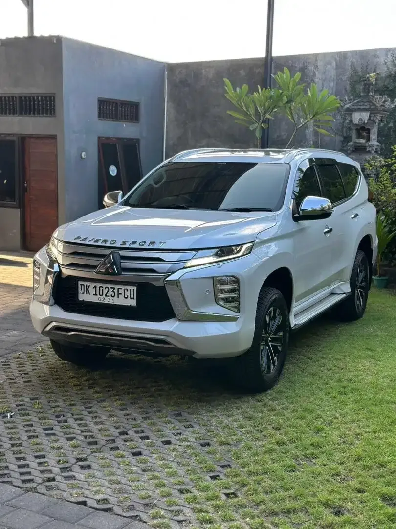 PAJERO DAKAR 2022 NEW MODEL LOW KM ISTIMEWA SIAP PAKAI - Image 2 of 10