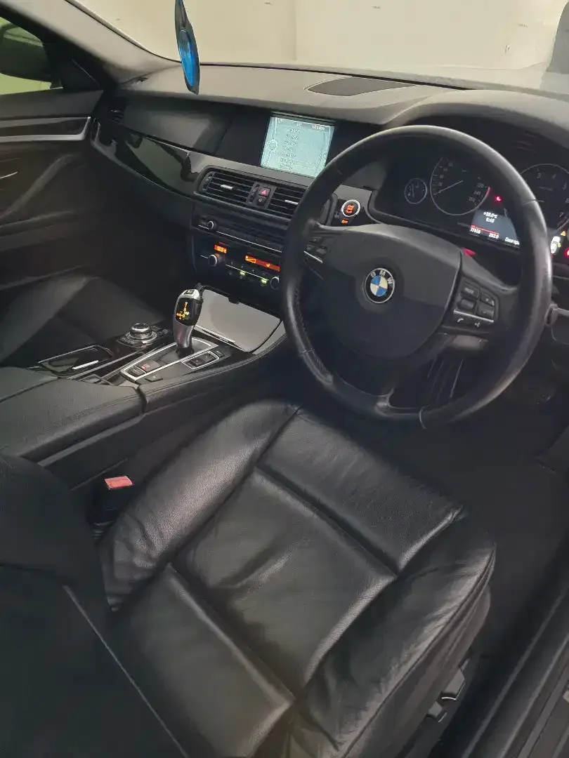 Bmw 520i 2012 Putih Automatic Sunroof - Image 5 of 7