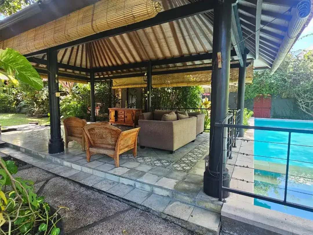 Jual Villa Bagus Murah Hitung Tanah Di Bumbak Dauh Umalas Bali - Image 2 of 10
