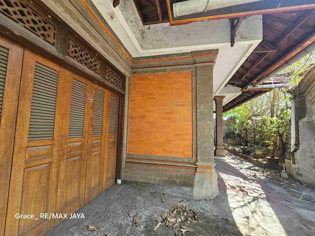 Tanah Bonus Bangunan Rumah Zona Perdagangan dan Jasa diArea Gatsu Barat Denpasar - Image 1 of 10