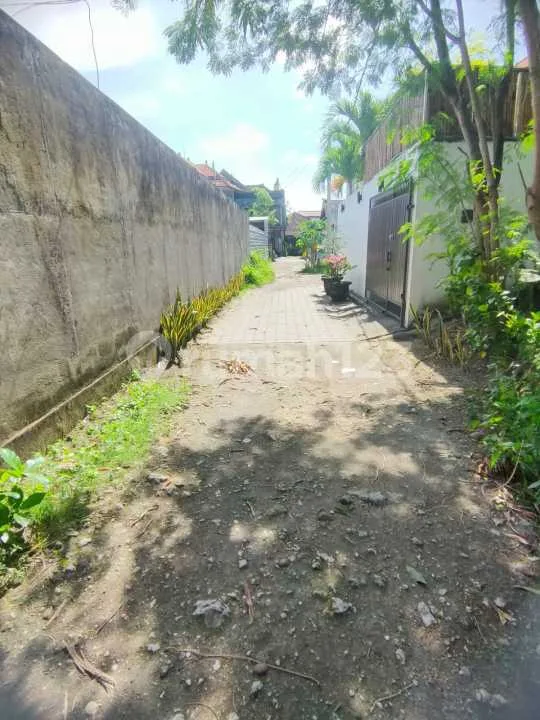 TANAH PREMIUM DIKELILINGI VILLA POSISI PRIVATE DEKAT SUNSET ROAD - Image 3 of 4