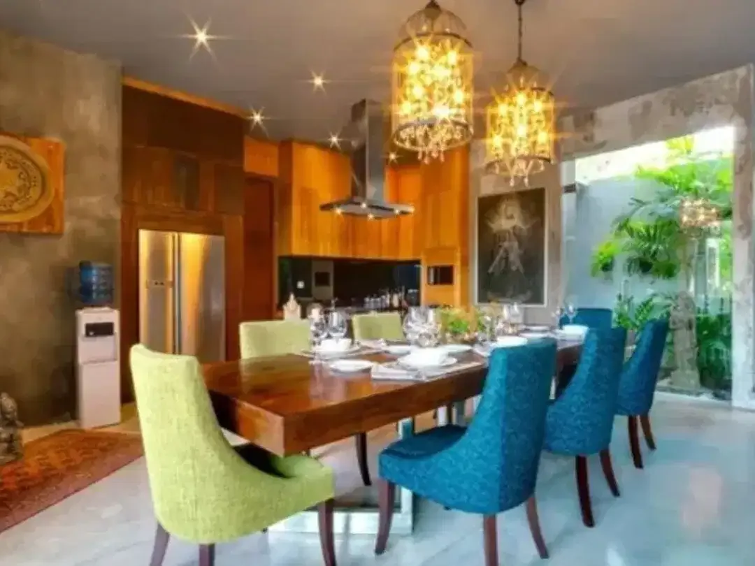 TROPICAL LUXURY OCEAN VIEW VILLA IN PECATU BADUNG - Image 7 of 10