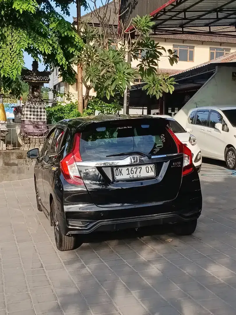 JAZZ RS AT FACELIFT ASLI BALI TANGAN PERTAMA SIAP PAKAI - Image 3 of 9