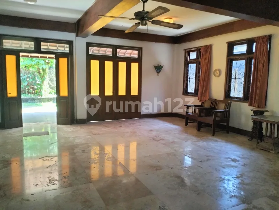 Jual Rumah / villa minimalis, Lokasi Kerobokan Kelod Kuta Utara - Image 3 of 4