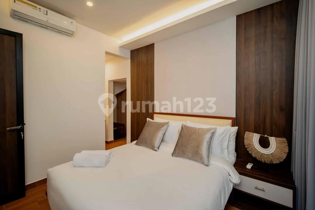 Modern 2-Bedroom Villa In A Resort Complex Jimbaran-Uluwatu - Image 2 of 4