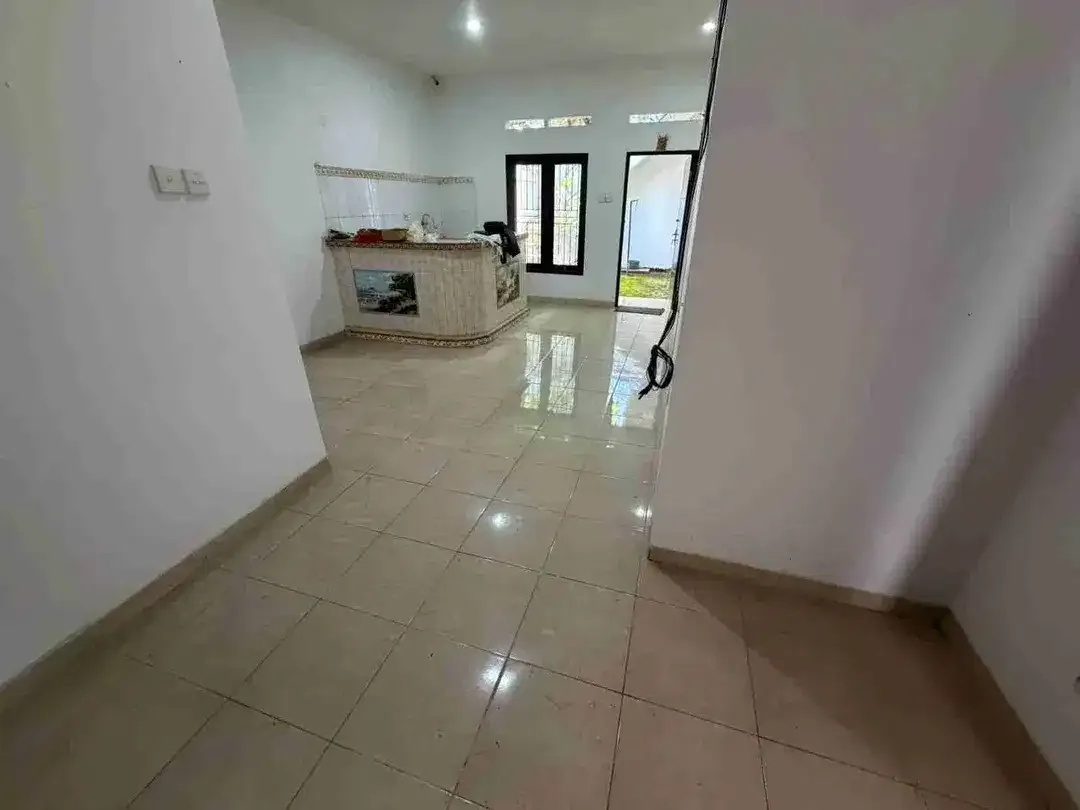 Jual Rumah 1lt Luas Tanah 132m² Jl Gunung Guntur Denpasar barat area strategis Hunian. i - Image 7 of 10