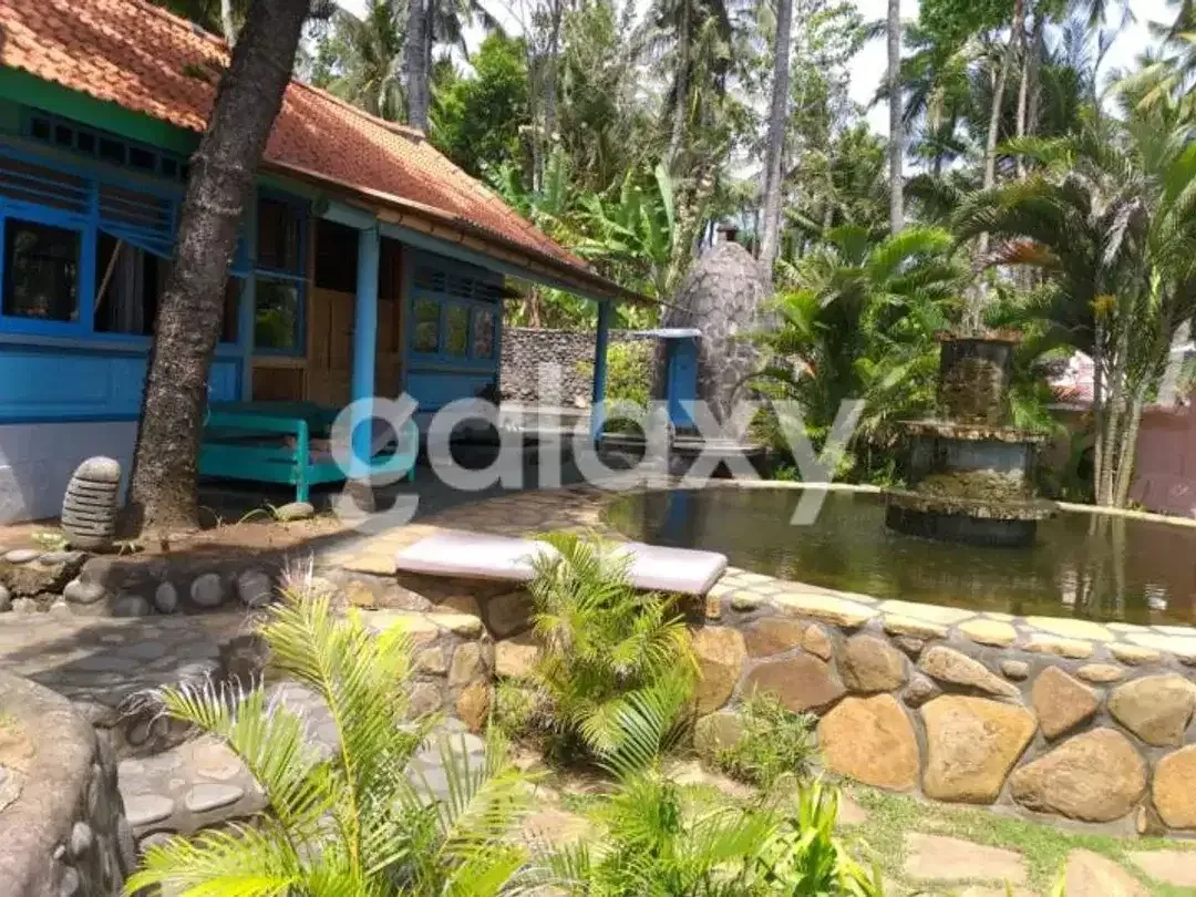 VILLA DENGAN TANAH LUAS KARANGASEM SERAYA BARAT, BALI - Image 2 of 10