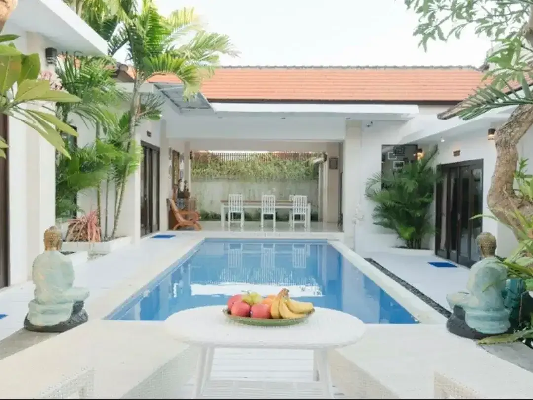 FOR LEASE MODERN VILLA AT KEROBOKAN - Image 9 of 10