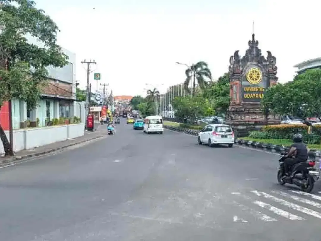 DIJUAL TANAH SANGAT STRATEGIS DEKAT UDAYANA JIMBARAN BALI - Image 8 of 10
