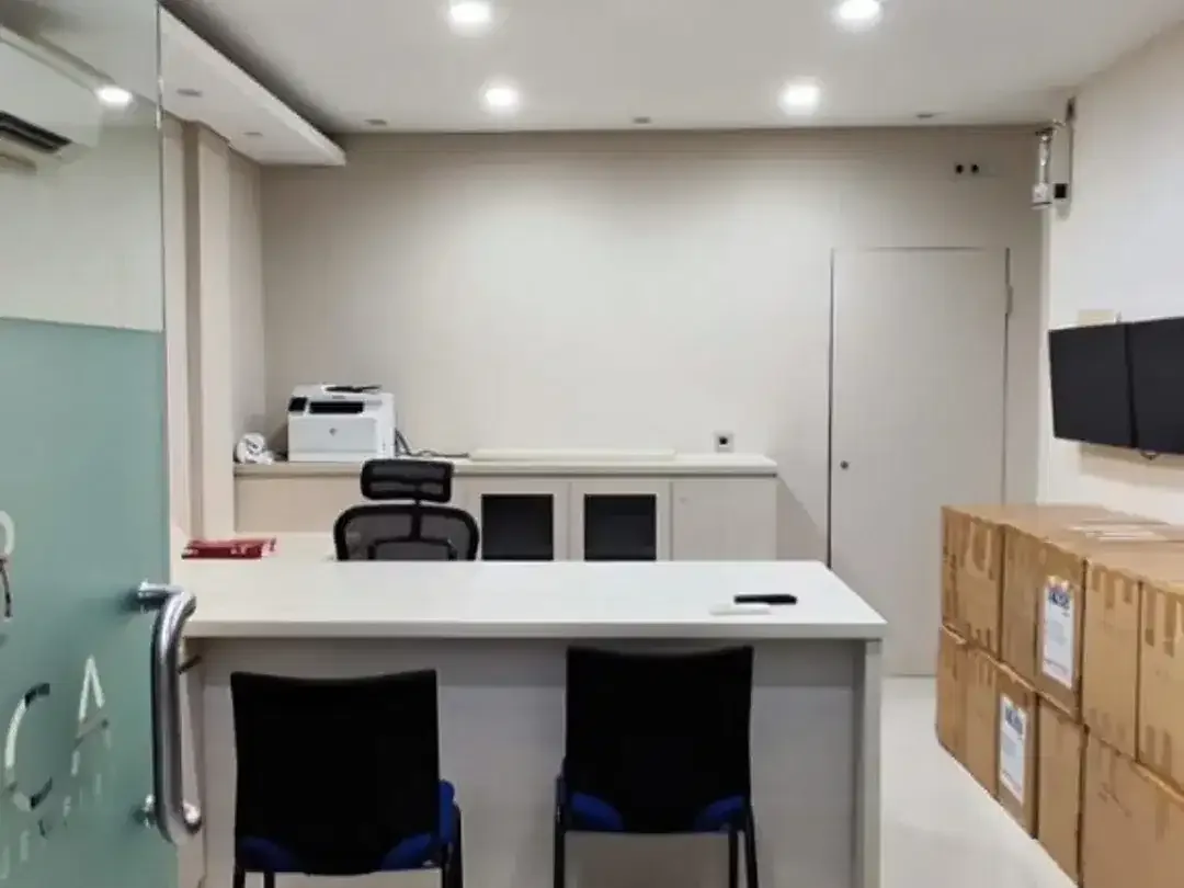 Ruko Strategis dan Fully Furnished di Jalan Utama Imam Bonjol Denpasar - Image 8 of 10
