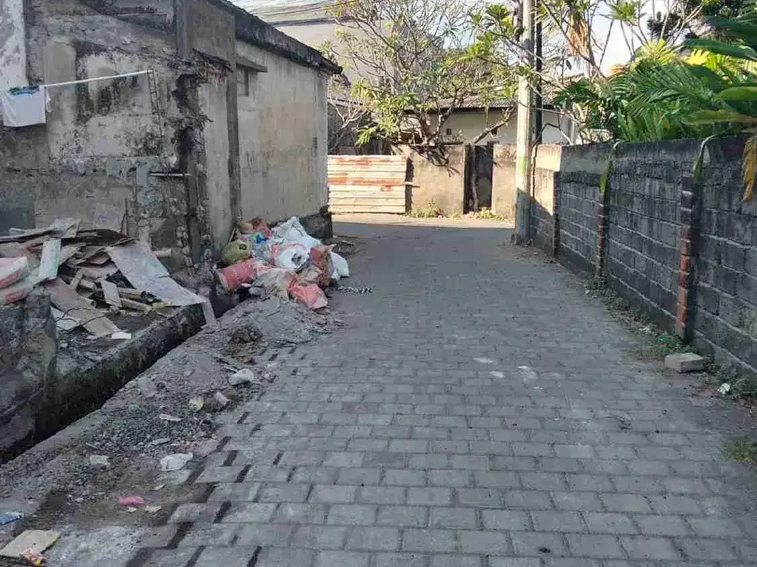 TERSEDIA 3 UNIT RUMAH LANTAI II  SEDANG DALAM PROSES PENGERJAAN. TERIMA FINISHING RUMAH READY BARU DI JALAN GUNUNG ANDAKASA GATSU BARAT DENPASAR - Image 7 of 7