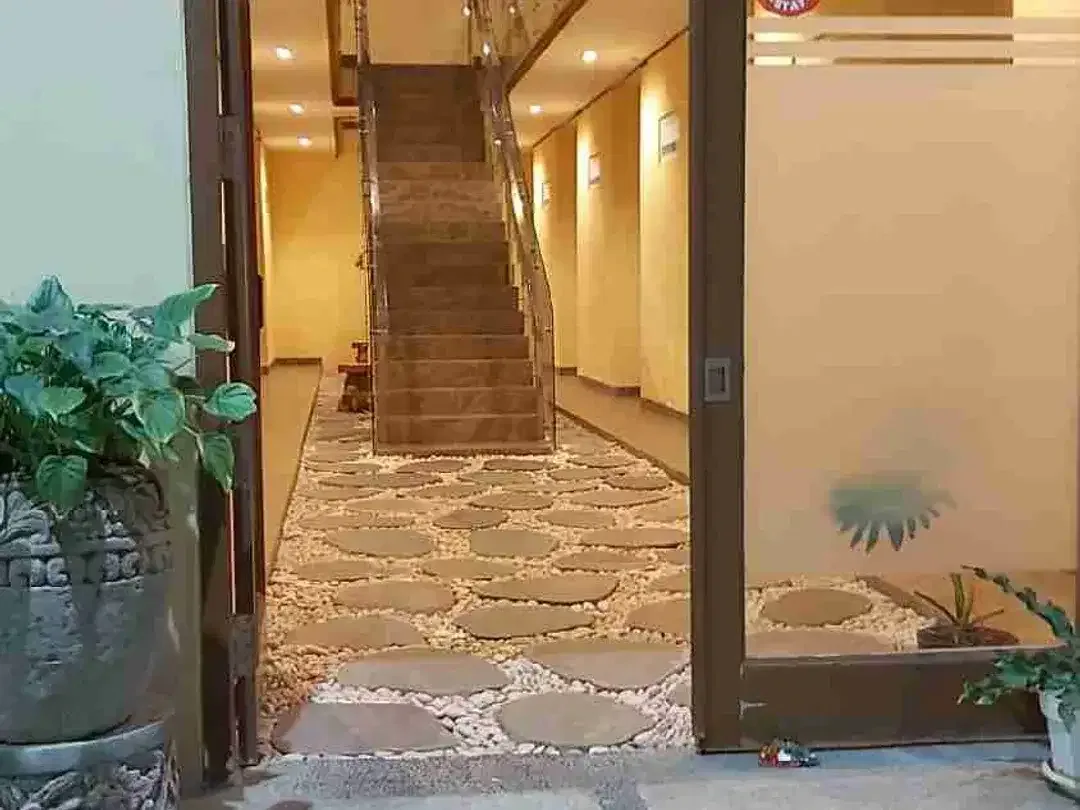 Guest House Aktif 20 Kamar di Pemogan Bali - Image 6 of 9