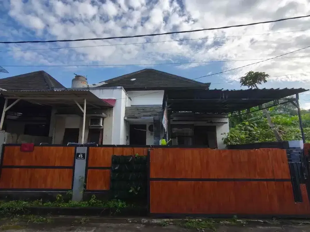 Dijual Rumah Minimalis di Taman Griya Jimbaran - Image 1 of 9