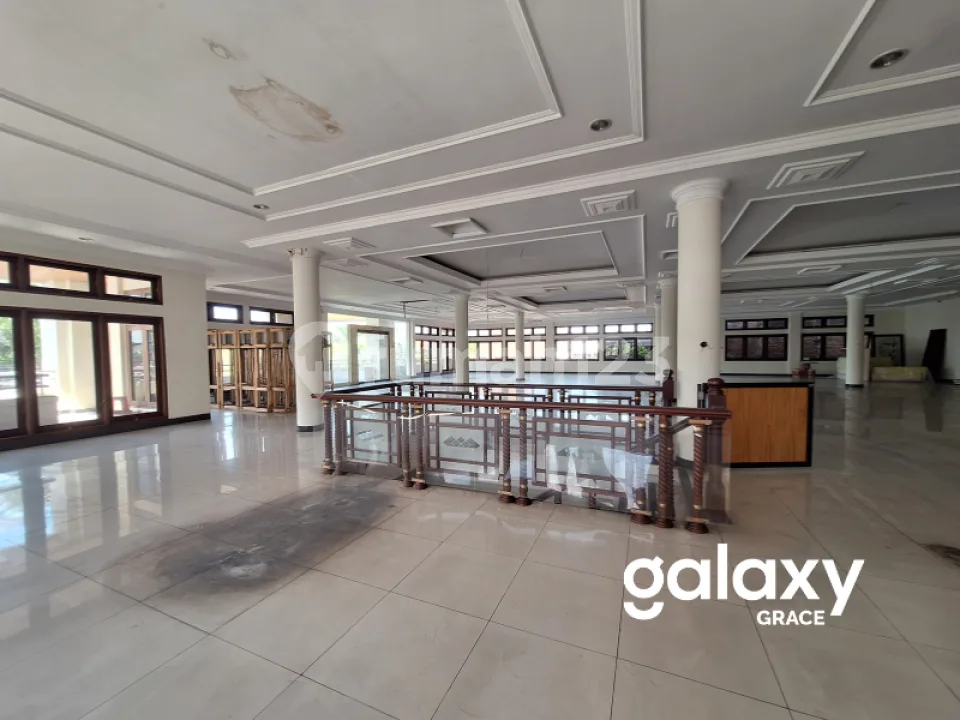 Dijual/Sewakan Ruko Bagus dan Luas Cocok untuk Showroom di Cokroaminoto Denpasar - Bali - Image 3 of 4