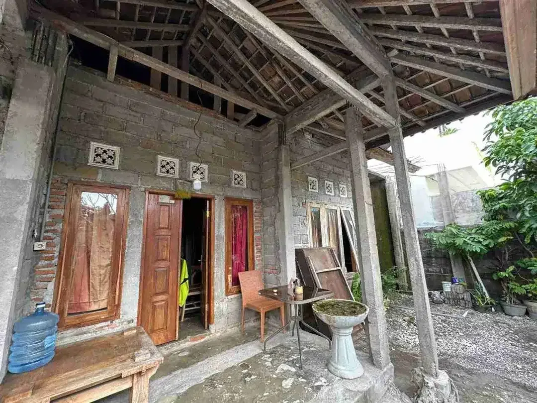 Dijual Cepat Tanah 200m2 Bonus Bangunan Di Jl Toyaning Ungasan - Image 7 of 10
