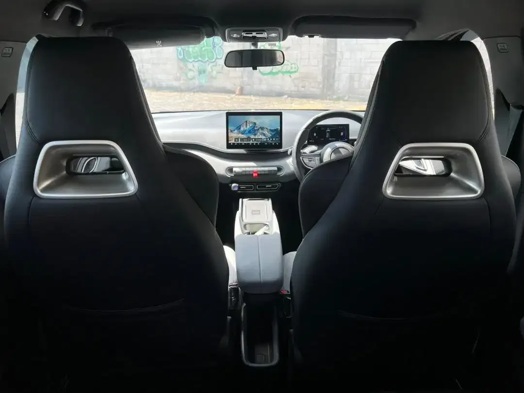 BYD Atto 1 2025 Listrik - Image 8 of 10
