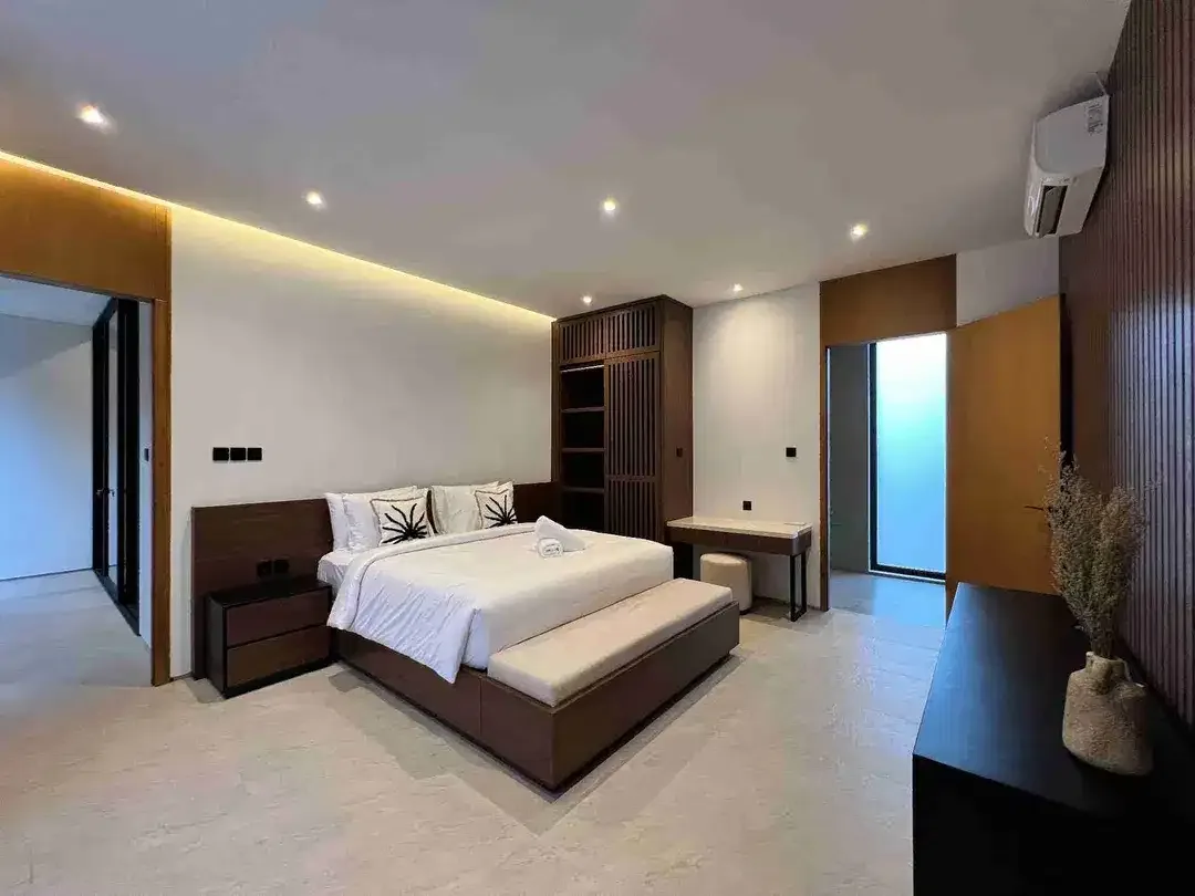 Vila Mewah Baru 2 Unit Dekat Pantai Berawa Canggu - Image 4 of 10