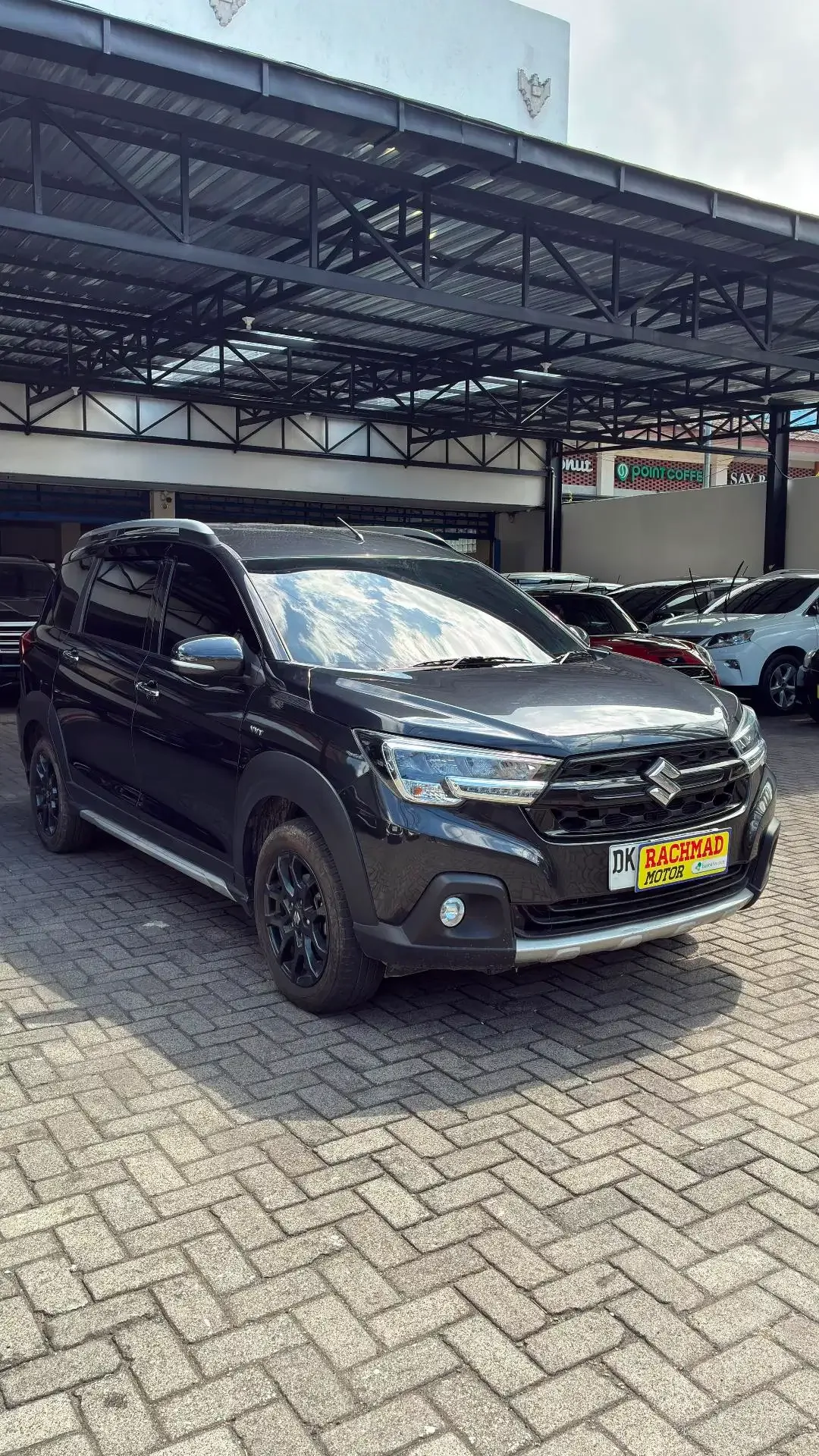 Suzuki XL 7 Beta hybrid'24 hitam met matic - Image 2 of 10