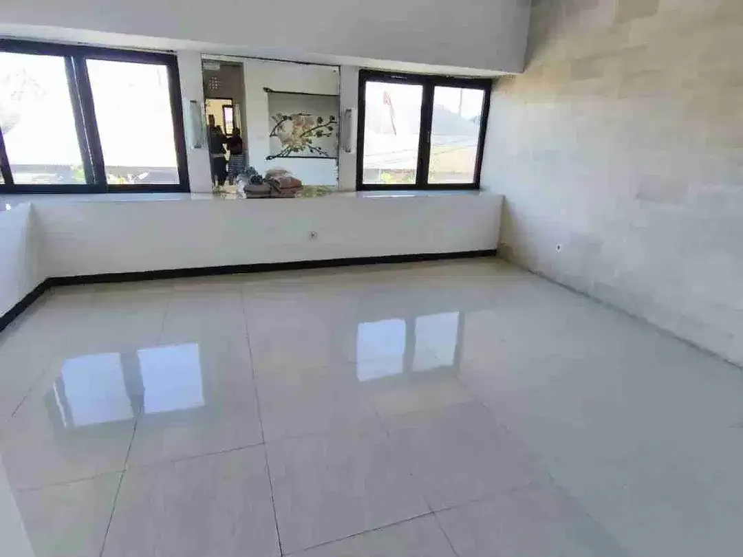 For Sale Rumah Mewah Ada Pool Muding Kerobokan Jl8mtr Garase 2Mobil - Image 7 of 10