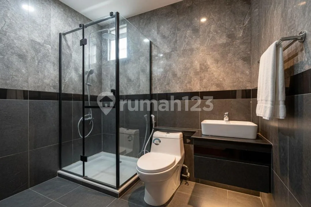 Disewakan Villa Aesthetic Area Renon, Denpasar - Image 3 of 4
